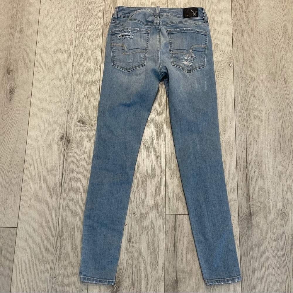 AMERICAN EAGLE Denim Hi-Rise Jeggings Distressed - Picture 9 of 10